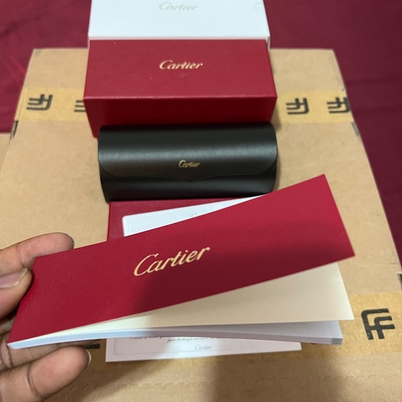 Cartier white Buffalo horn sunglasses - Picture 5 of 8